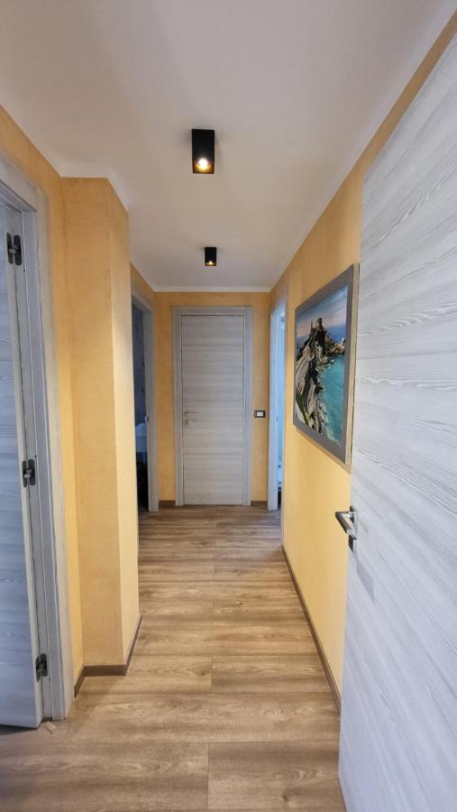 La Casa Del Buonviaggio Apartment La Spezia Bagian luar foto