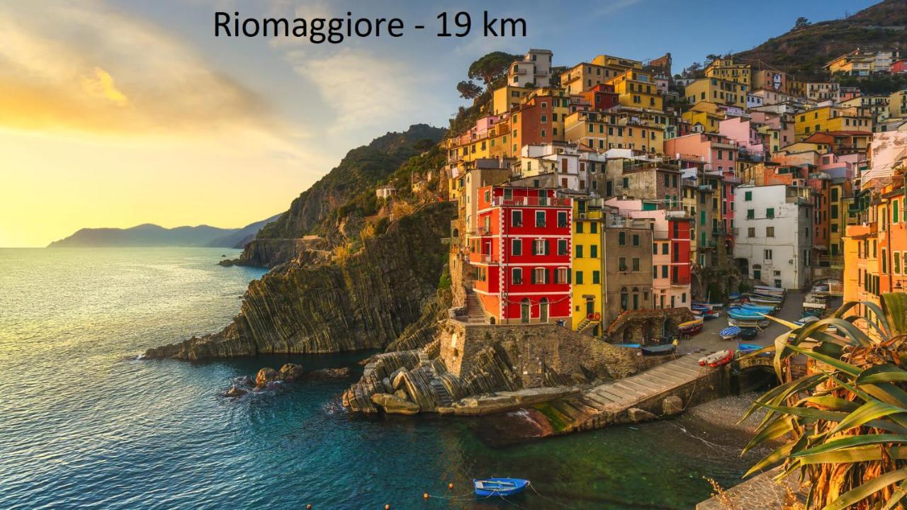 La Casa Del Buonviaggio Apartment La Spezia Bagian luar foto